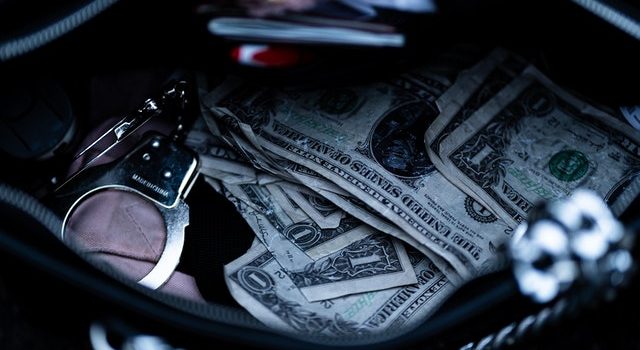 StarekForex Review
